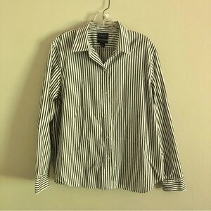 Vintage Y2K Chaps Black and White Striped No Iron Button Down Shirt